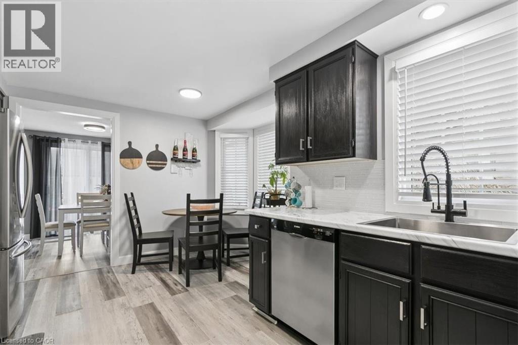 481 BEECHWOOD Drive Unit# 3 thumbnail 6