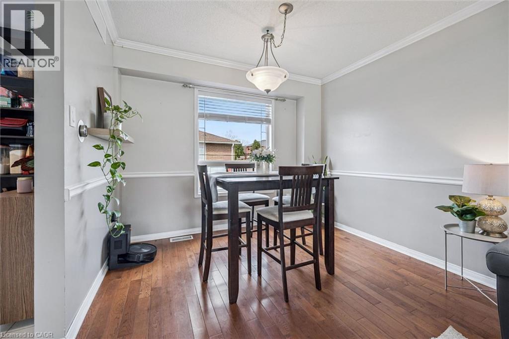 238 LANGLAW Drive thumbnail 14