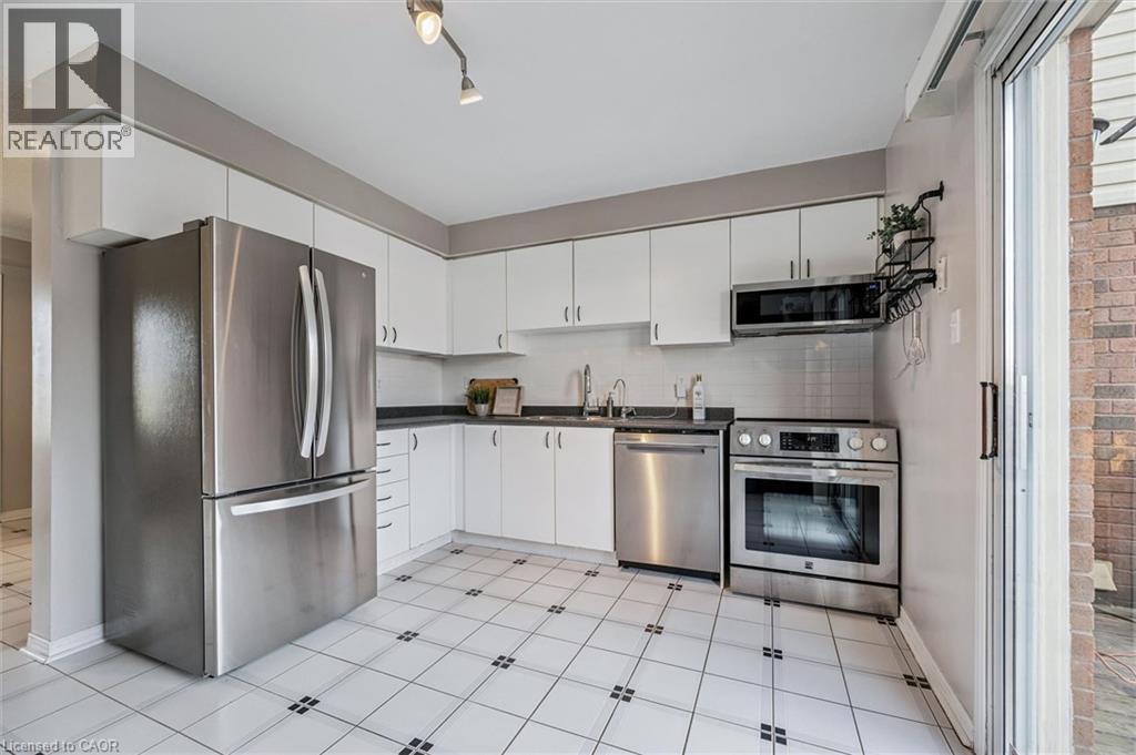 238 LANGLAW Drive thumbnail 18