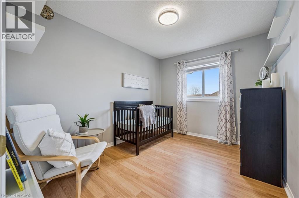 238 LANGLAW Drive thumbnail 24