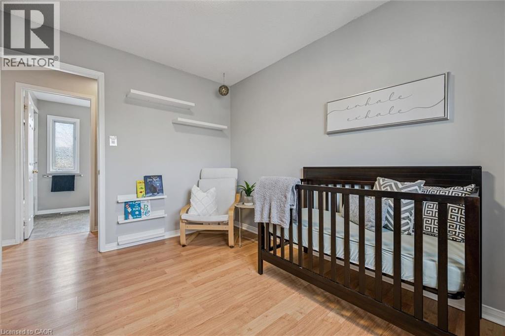 238 LANGLAW Drive thumbnail 25