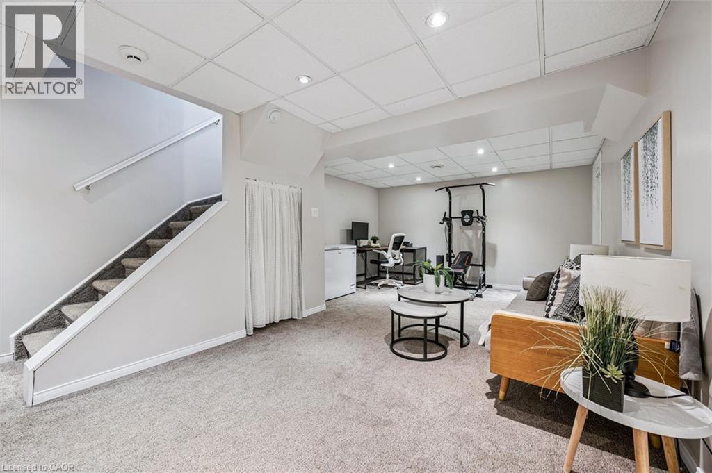 238 LANGLAW Drive thumbnail 27