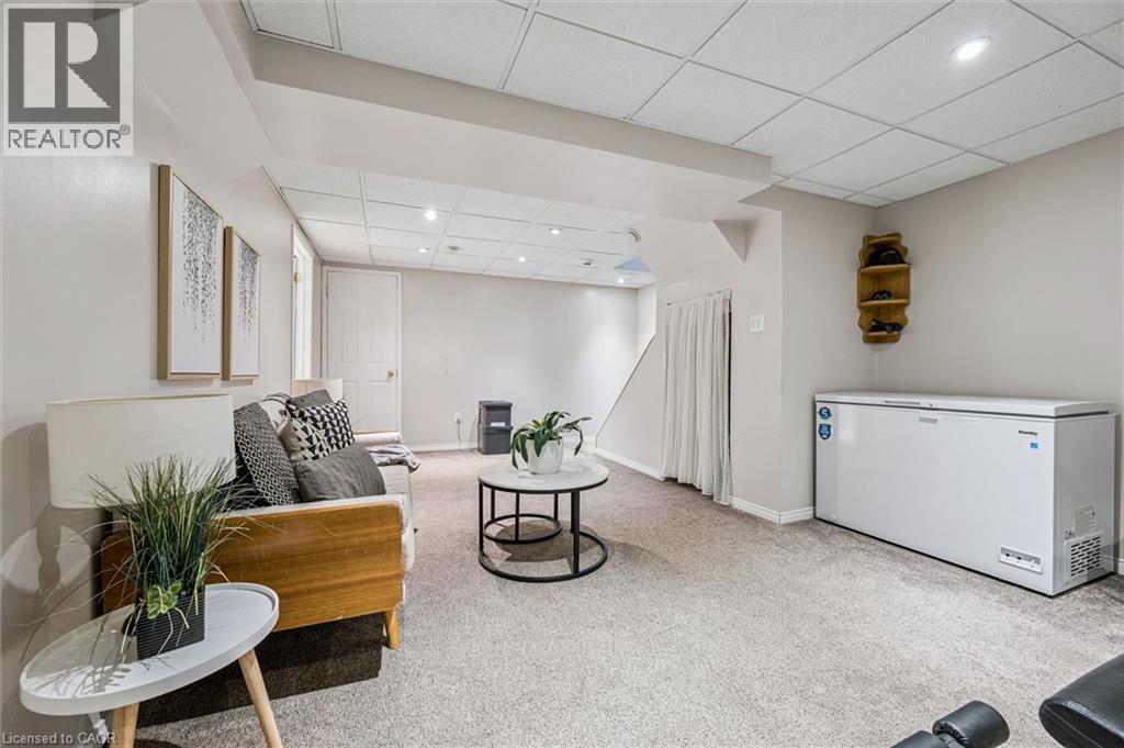 238 LANGLAW Drive thumbnail 29