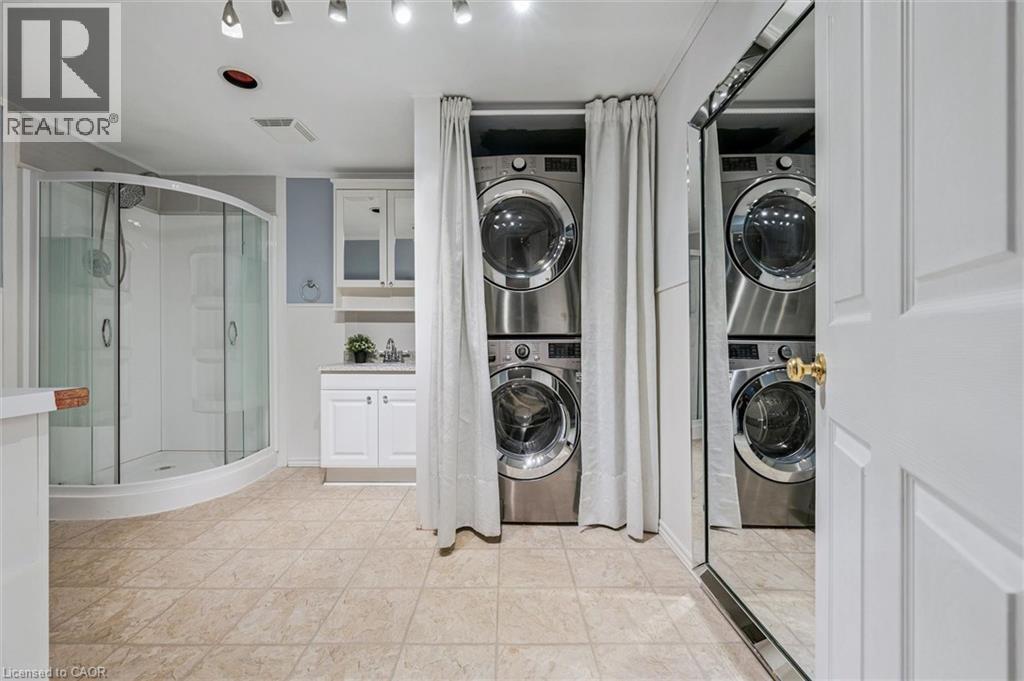 238 LANGLAW Drive thumbnail 33