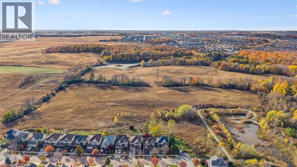 7 HEARTHBRIDGE Street thumbnail 43