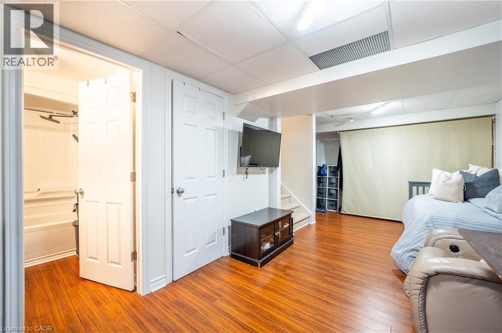 30 FALLOWFIELD Drive thumbnail 31