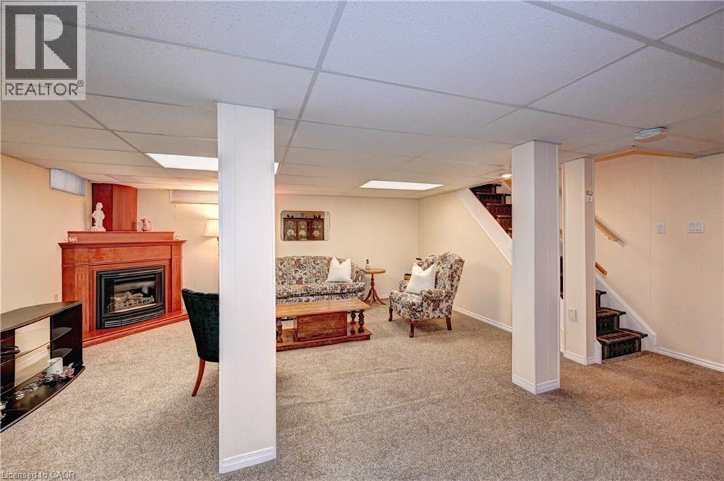 176 WESLEY Crescent thumbnail 24