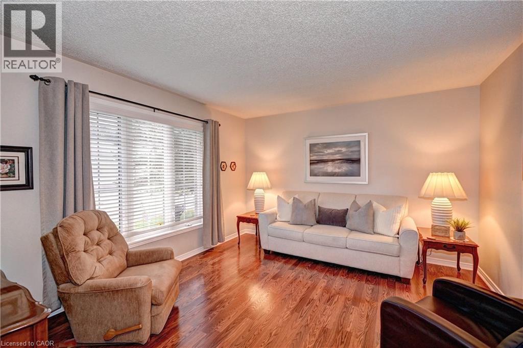 176 WESLEY Crescent thumbnail 9