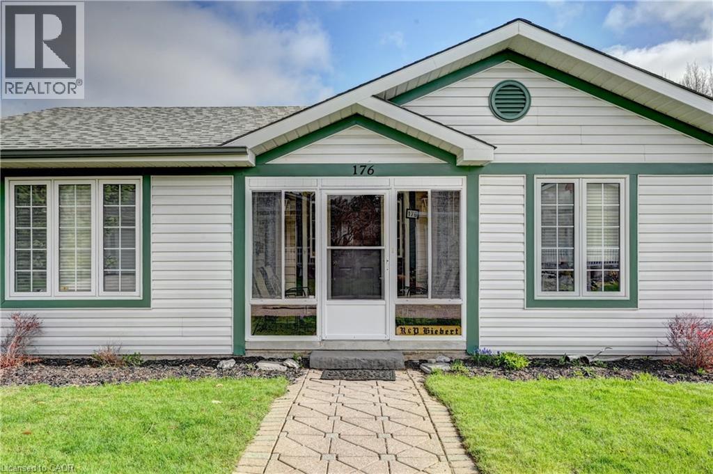 176 WESLEY Crescent thumbnail 3