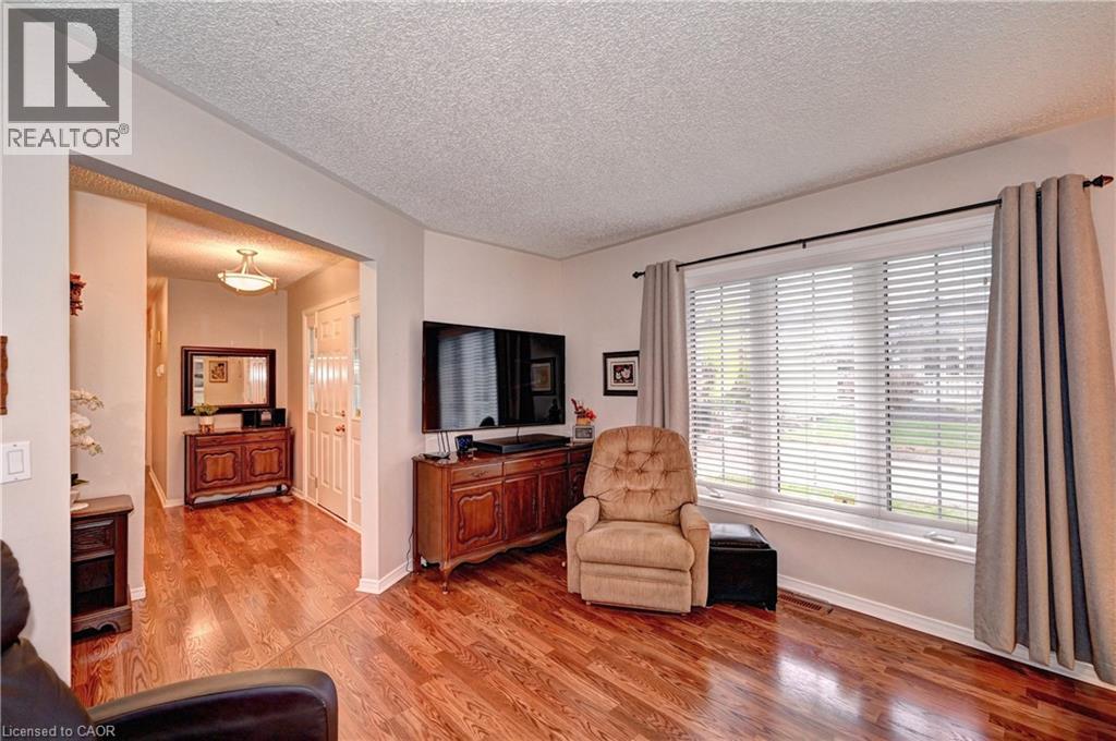 176 WESLEY Crescent thumbnail 8