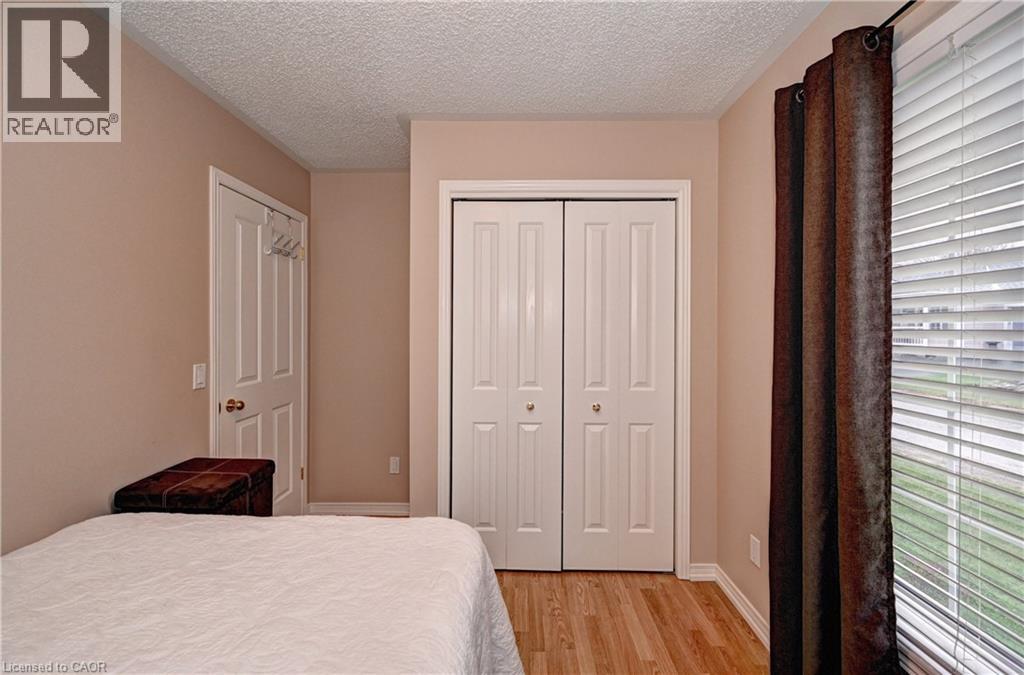 176 WESLEY Crescent thumbnail 22