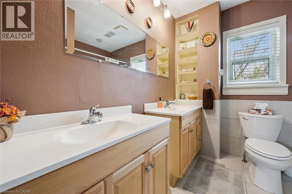 155 HUNGERFORD Road thumbnail 28