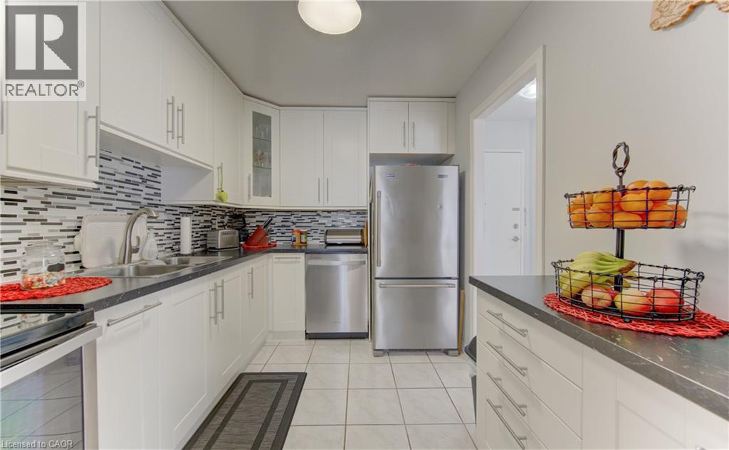 1100 COURTLAND Avenue E Unit# 404 thumbnail 15