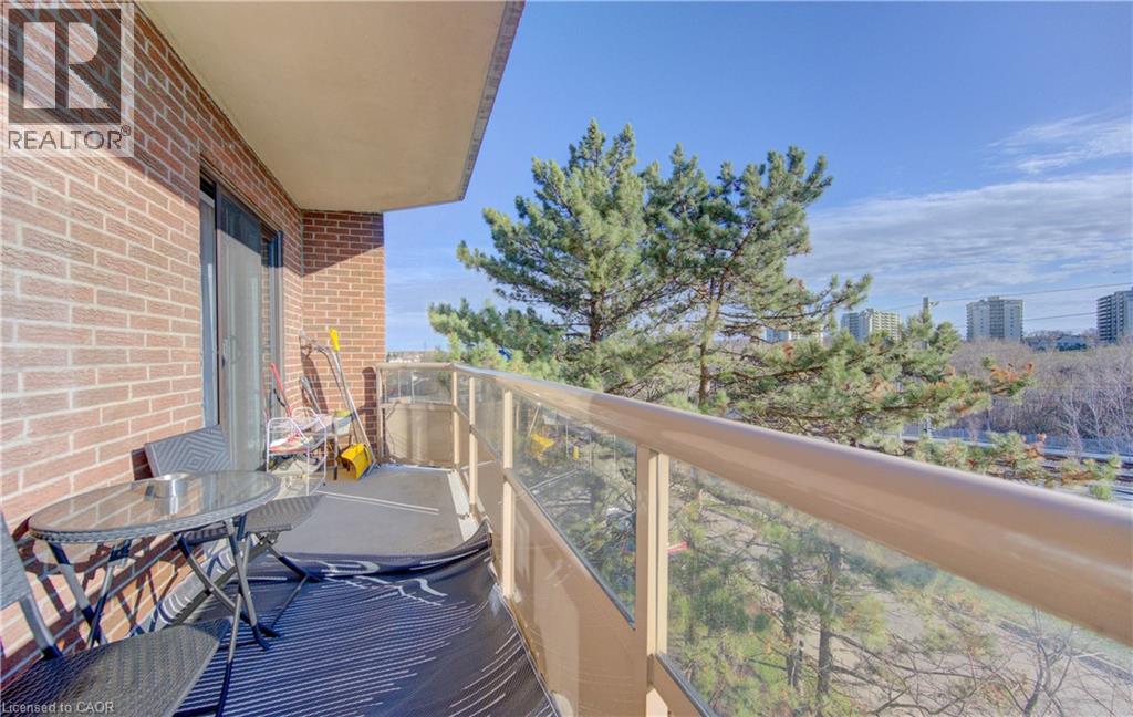 1100 COURTLAND Avenue E Unit# 404 thumbnail 31