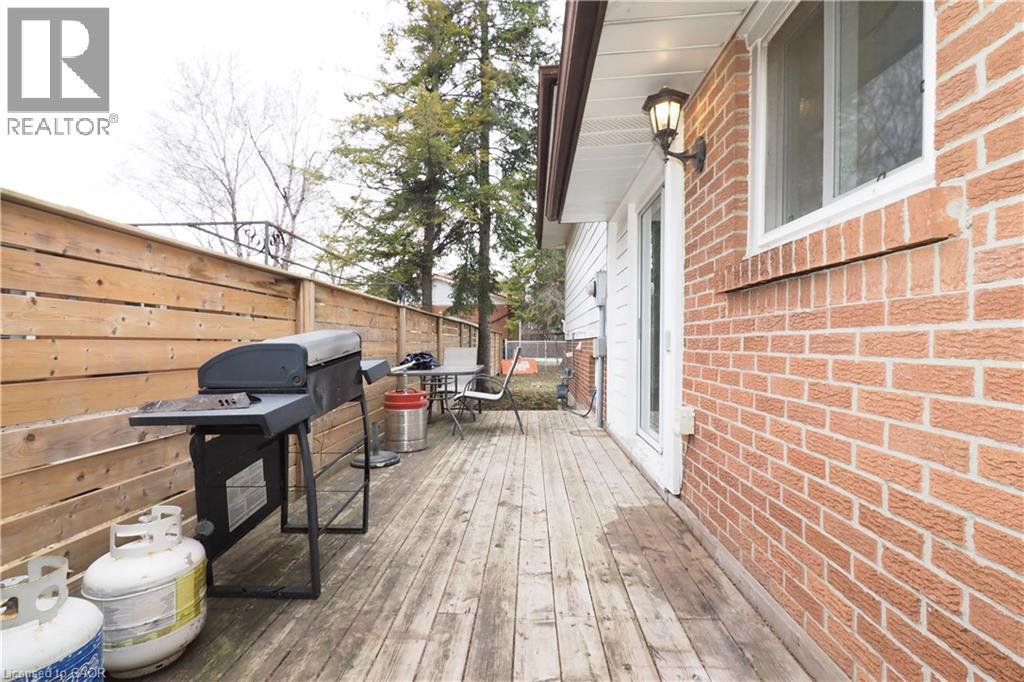 163 PINEGROVE Crescent thumbnail 33