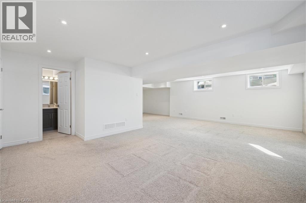 97 RIVERTRAIL Avenue thumbnail 19