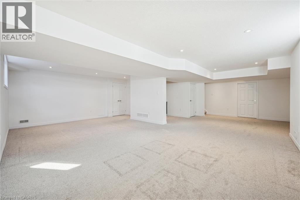 97 RIVERTRAIL Avenue thumbnail 18