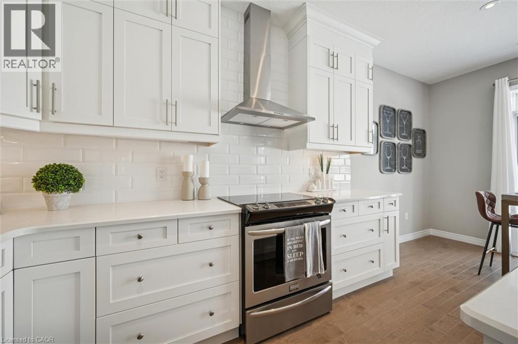 97 RIVERTRAIL Avenue thumbnail 8