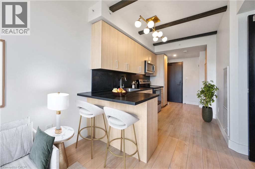 145 COLUMBIA Street W Unit# 1135 thumbnail 2