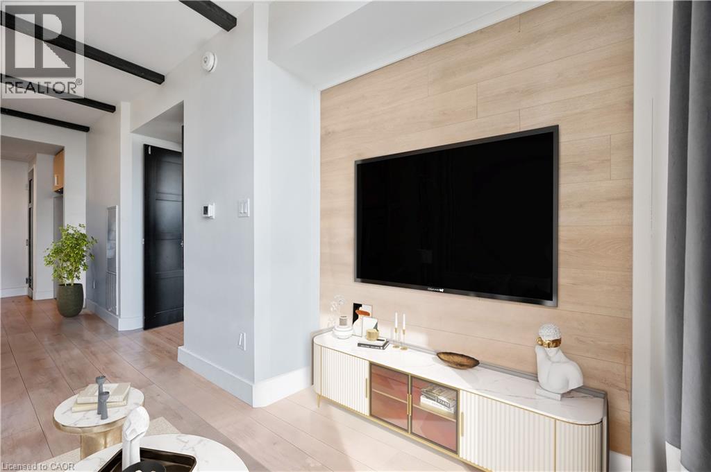 145 COLUMBIA Street W Unit# 1135 thumbnail 3