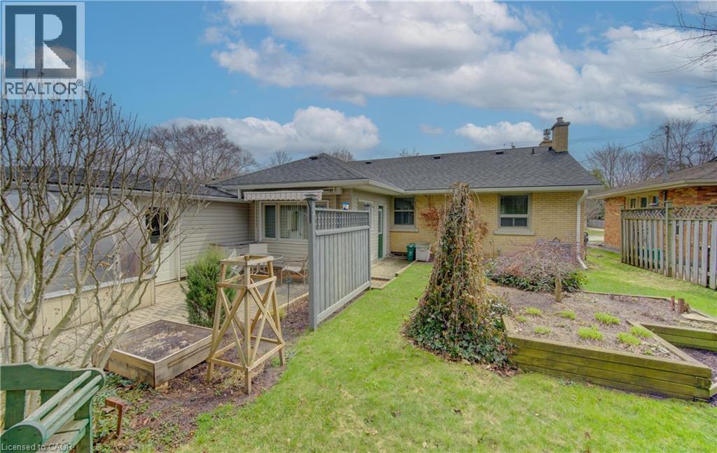 210 LOURDES Street thumbnail 40