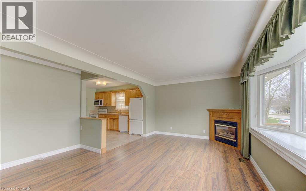 210 LOURDES Street thumbnail 17