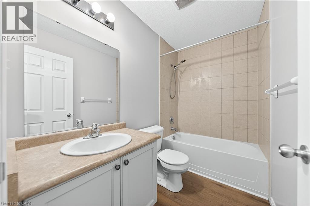 155 HIGHLAND Crescent Unit# D18 thumbnail 22