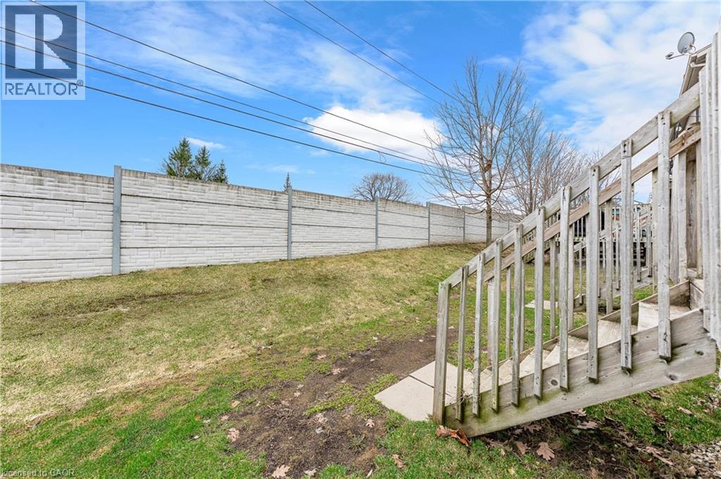 155 HIGHLAND Crescent Unit# D18 thumbnail 28