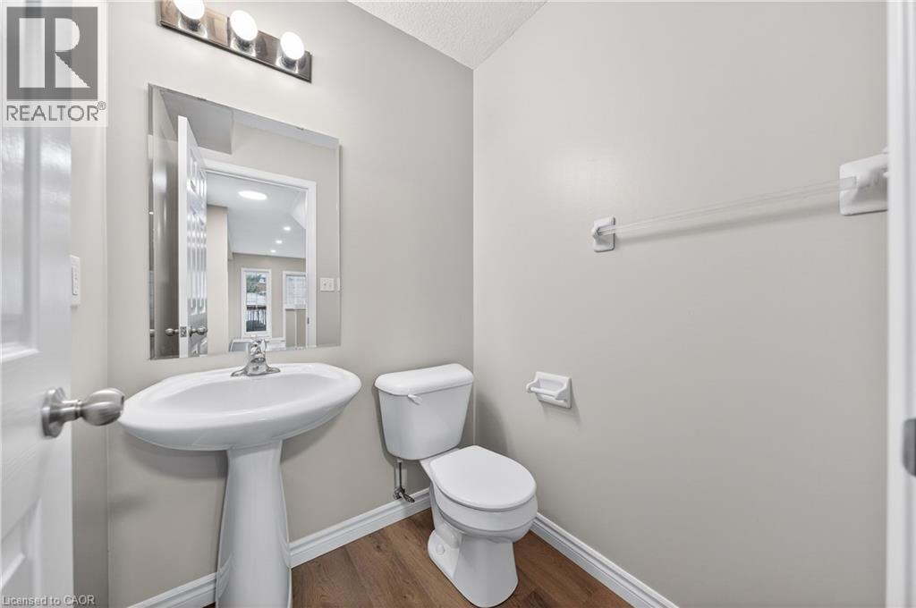 155 HIGHLAND Crescent Unit# D18 thumbnail 13