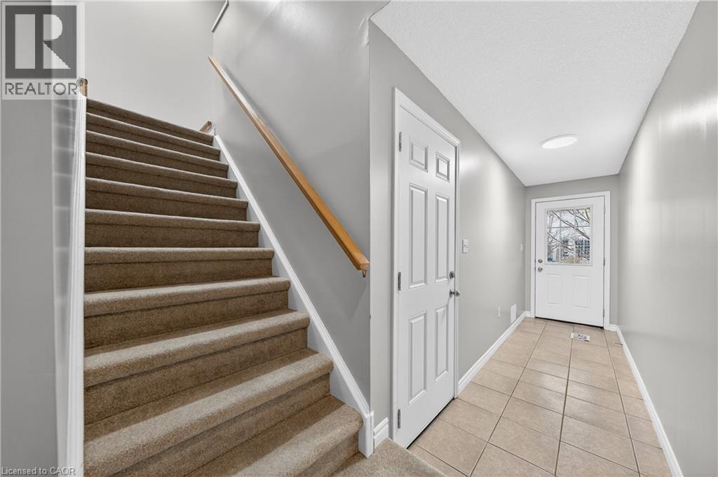 155 HIGHLAND Crescent Unit# D18 thumbnail 5