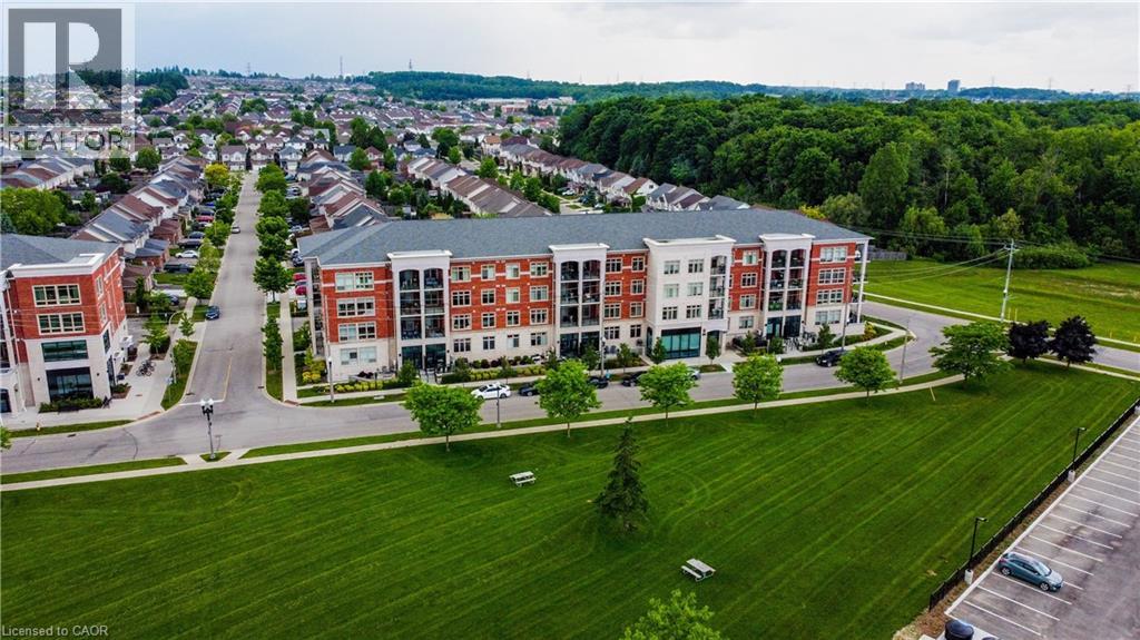 195 COMMONWEALTH Street Unit# 213 thumbnail 3