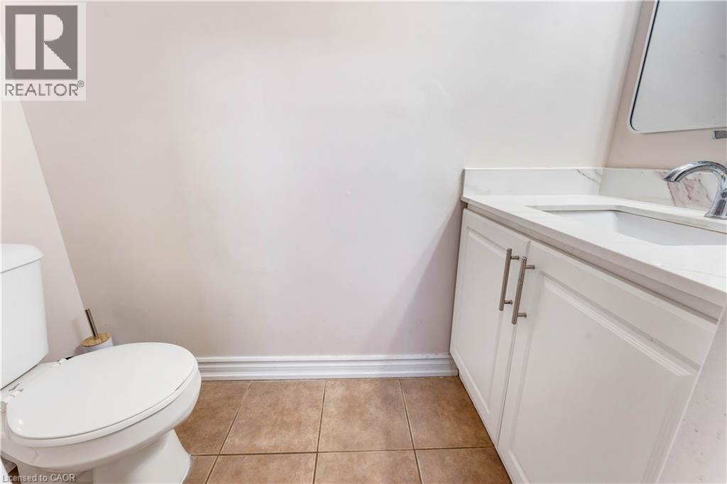 142 DUBRICK Crescent thumbnail 16