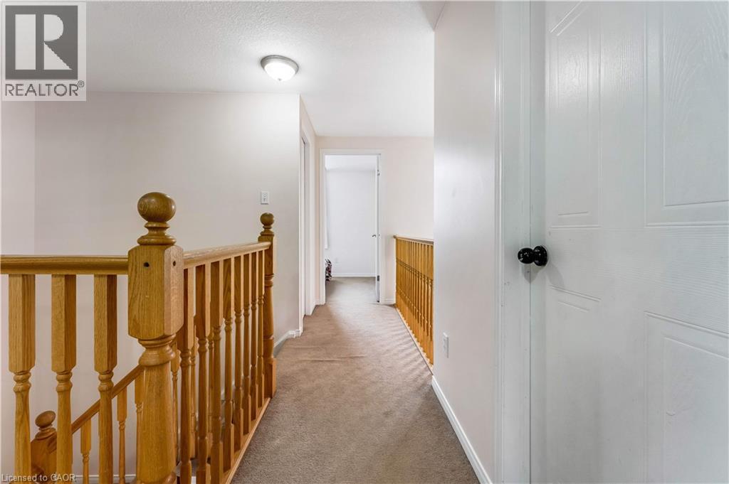 142 DUBRICK Crescent thumbnail 23