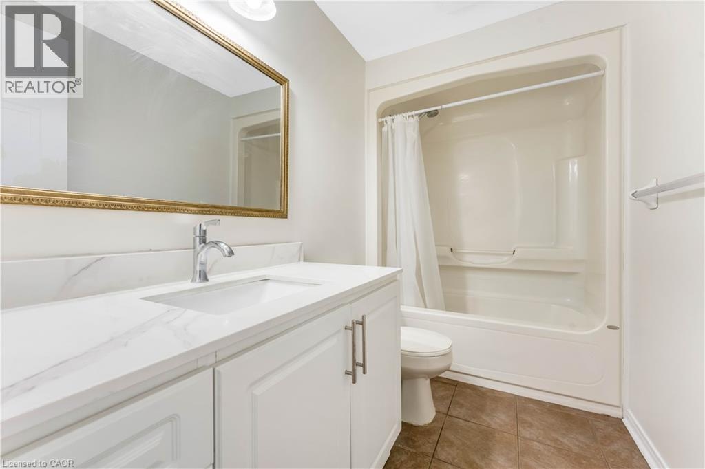 142 DUBRICK Crescent thumbnail 24