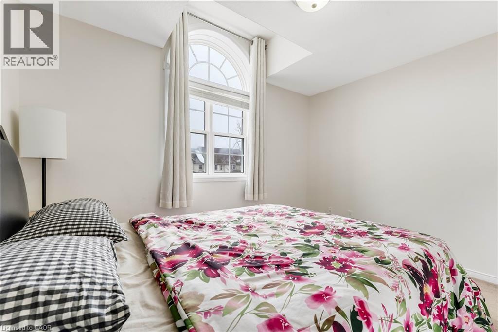 142 DUBRICK Crescent thumbnail 31