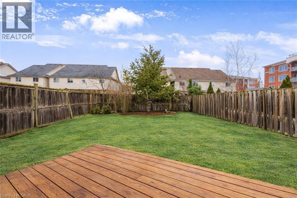 142 DUBRICK Crescent thumbnail 39