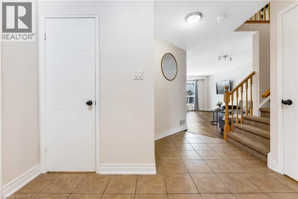 142 DUBRICK Crescent thumbnail 4