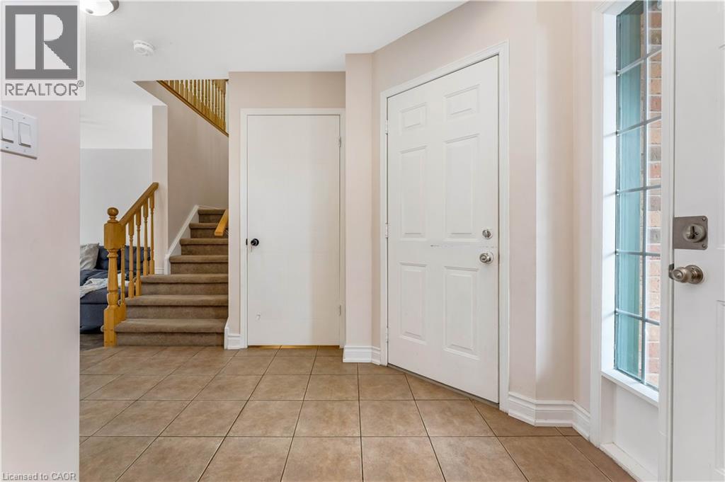 142 DUBRICK Crescent thumbnail 5