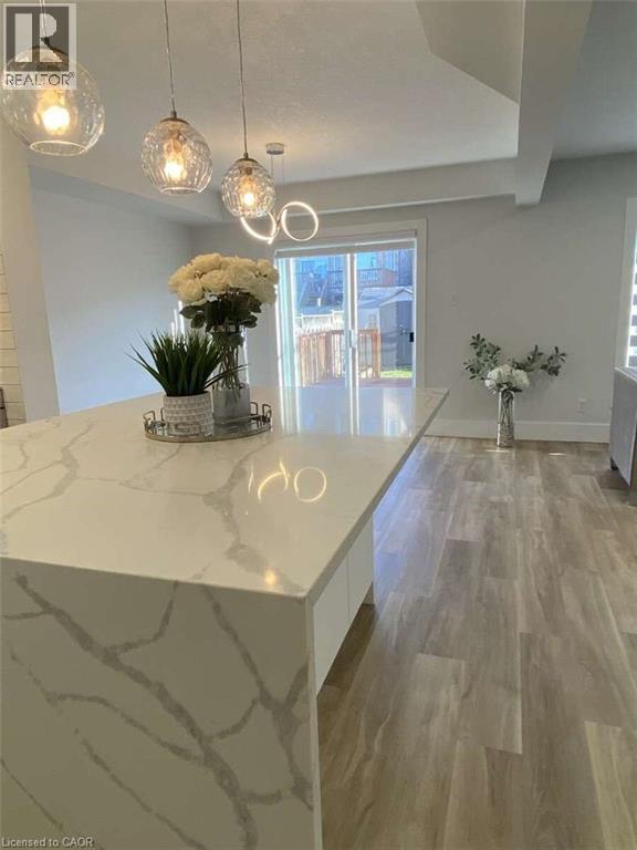 125 STEEPLERIDGE Street thumbnail 15