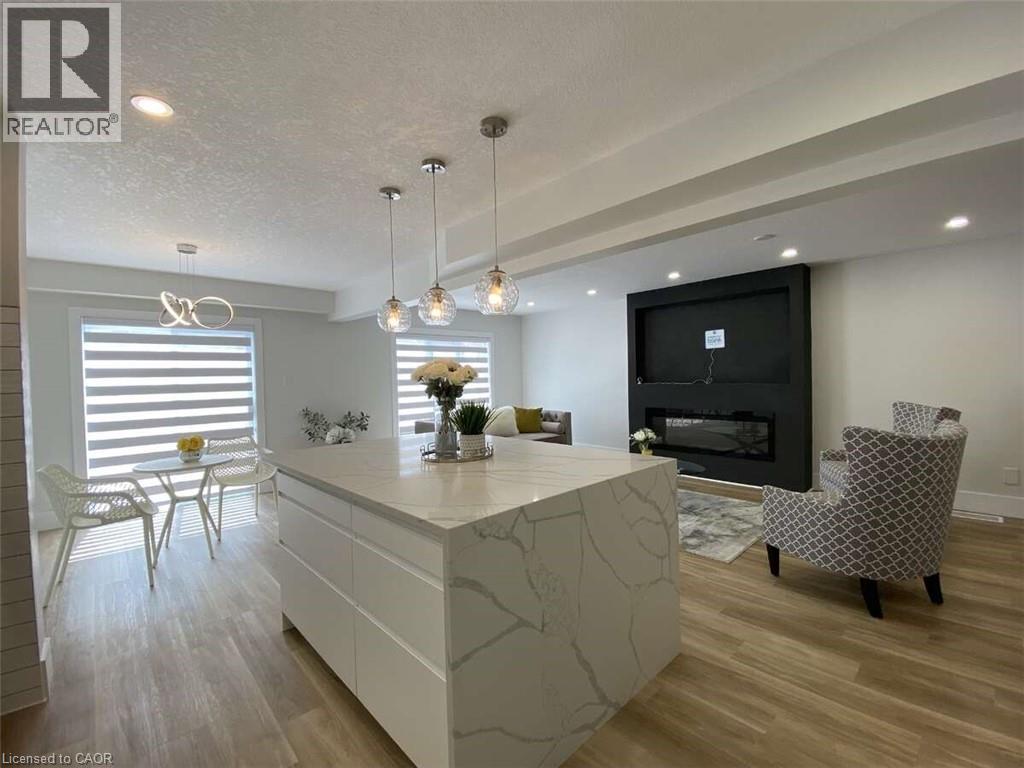 125 STEEPLERIDGE Street thumbnail 17