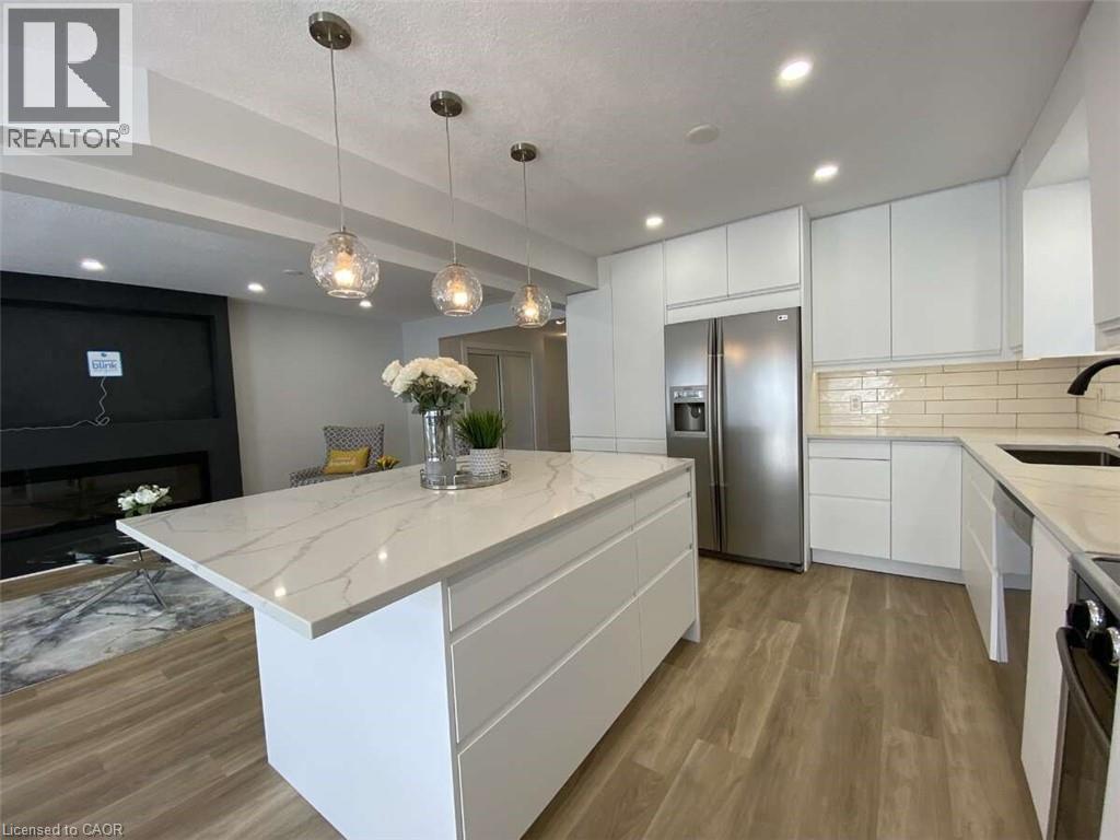 125 STEEPLERIDGE Street thumbnail 18