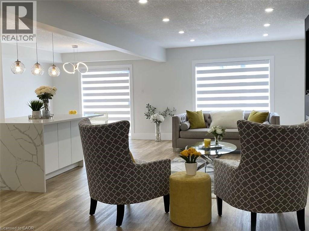 125 STEEPLERIDGE Street thumbnail 44