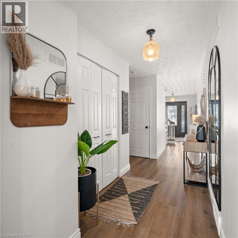 29 MUSKOKA Court thumbnail 13