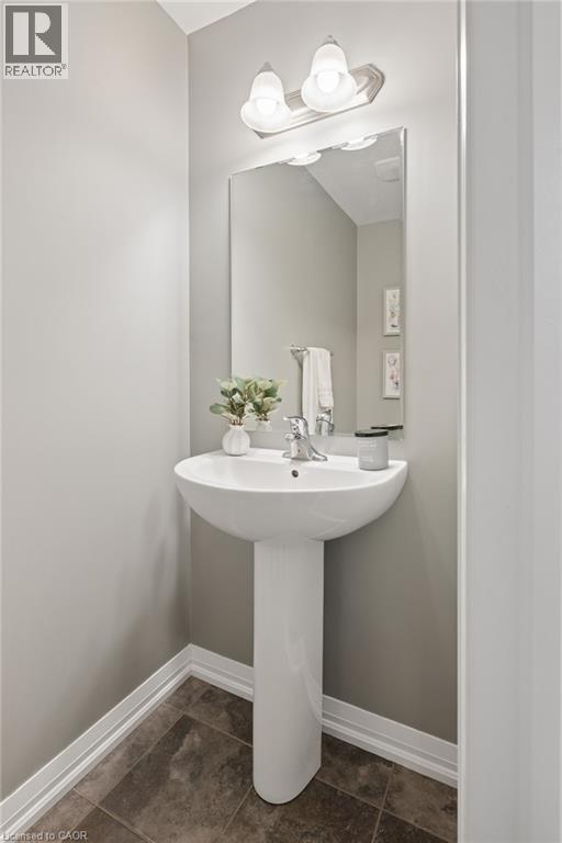 54 BANK SWALLOW Crescent thumbnail 10