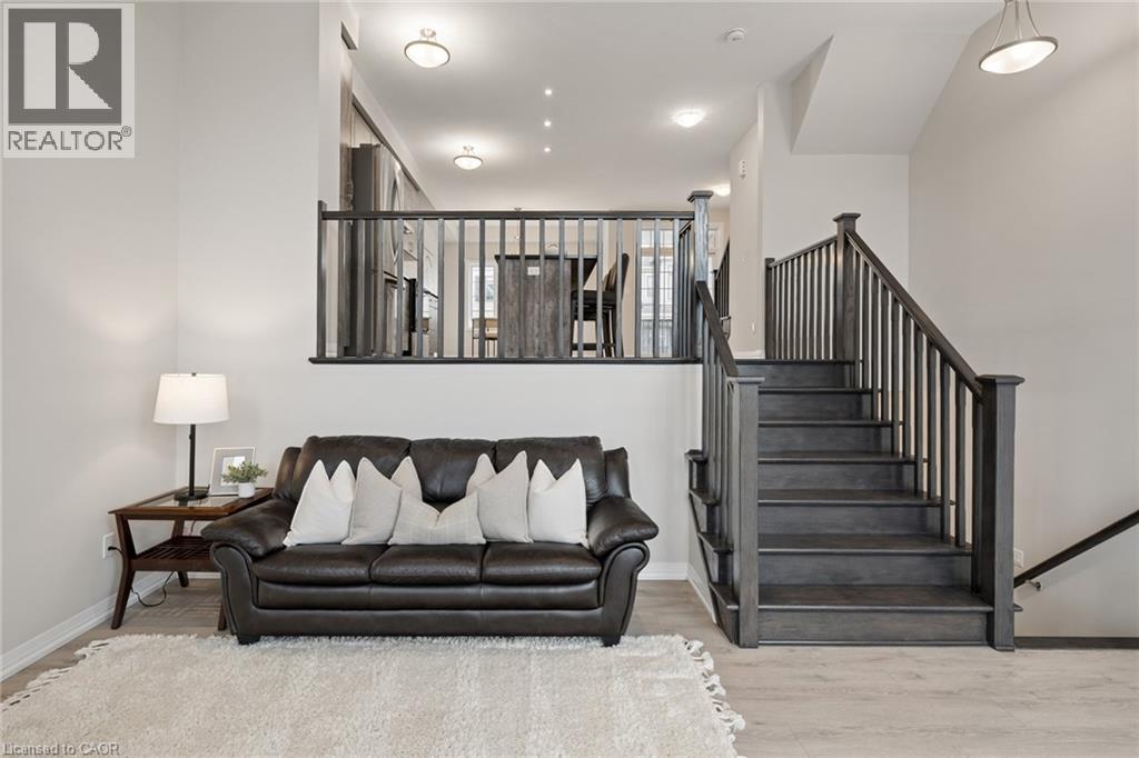 54 BANK SWALLOW Crescent thumbnail 15