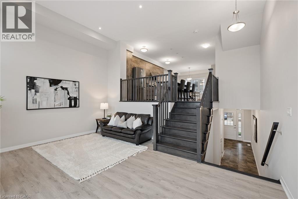 54 BANK SWALLOW Crescent thumbnail 16