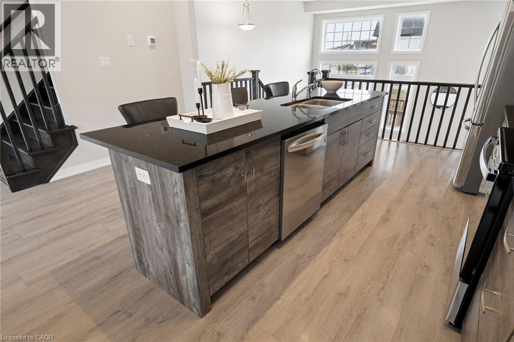 54 BANK SWALLOW Crescent thumbnail 20