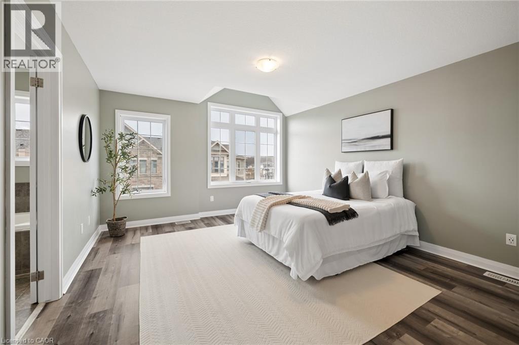 54 BANK SWALLOW Crescent thumbnail 29