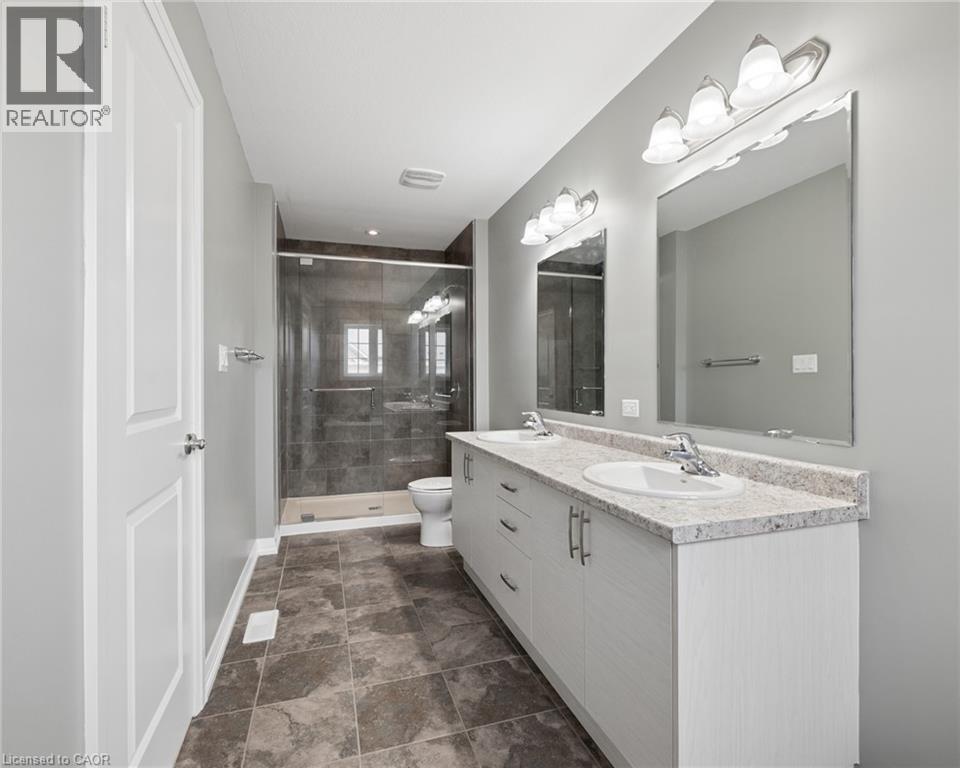 54 BANK SWALLOW Crescent thumbnail 31