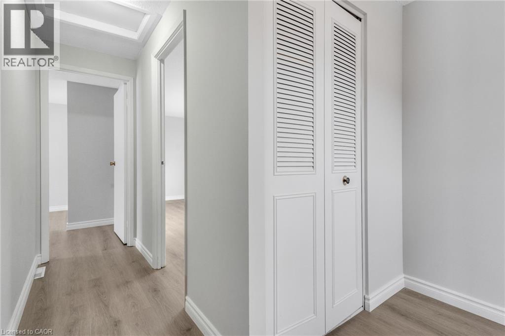 111 MANOR Drive thumbnail 31